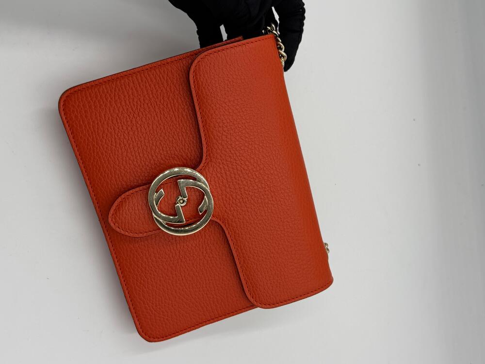 Gucci Interlocking Chain Shoulder - Picture 2 of 11